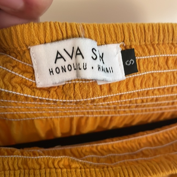 Ava Sky Top - Picture 3 of 3